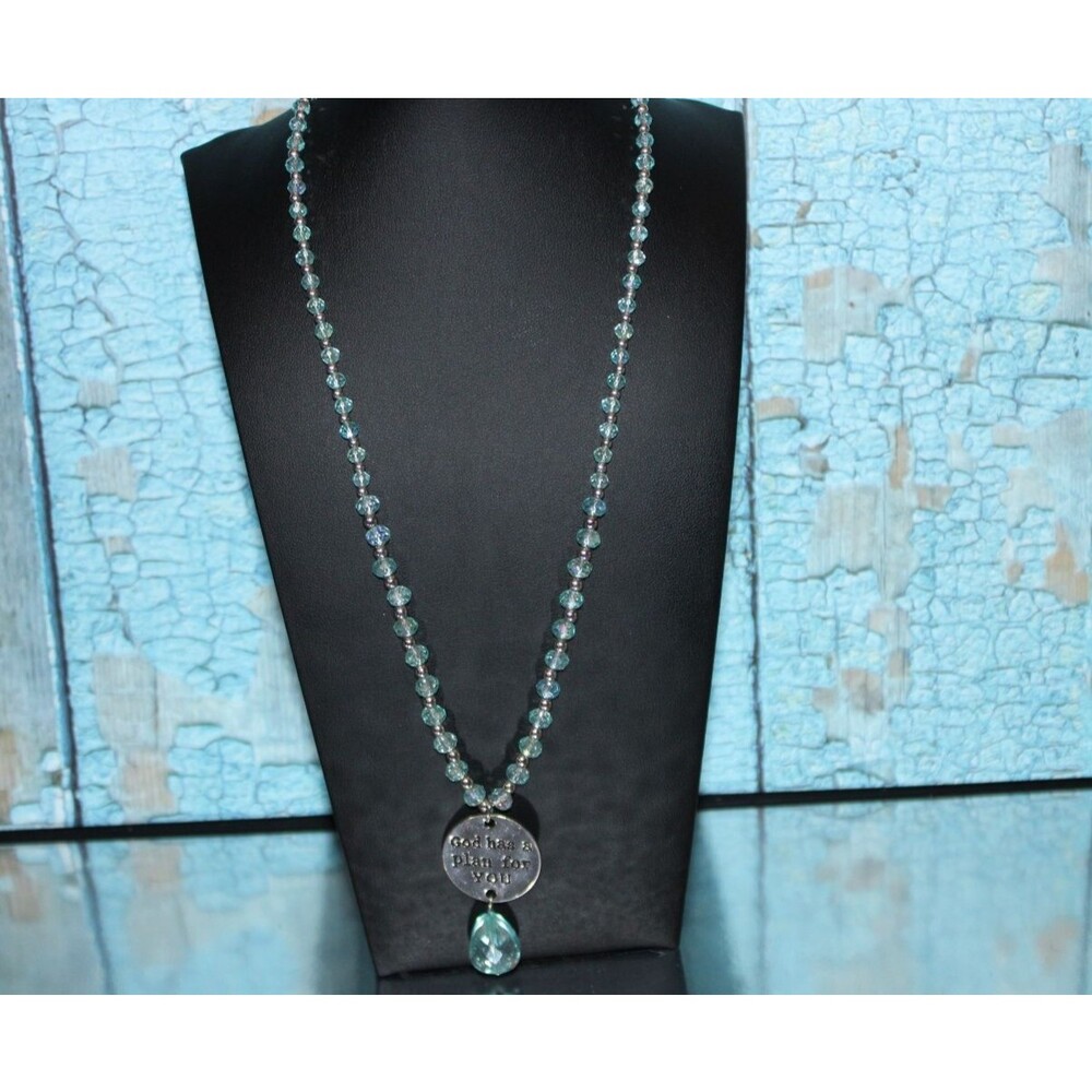 papparazzi necklace and earring set - "God has a plan for you" on medallion